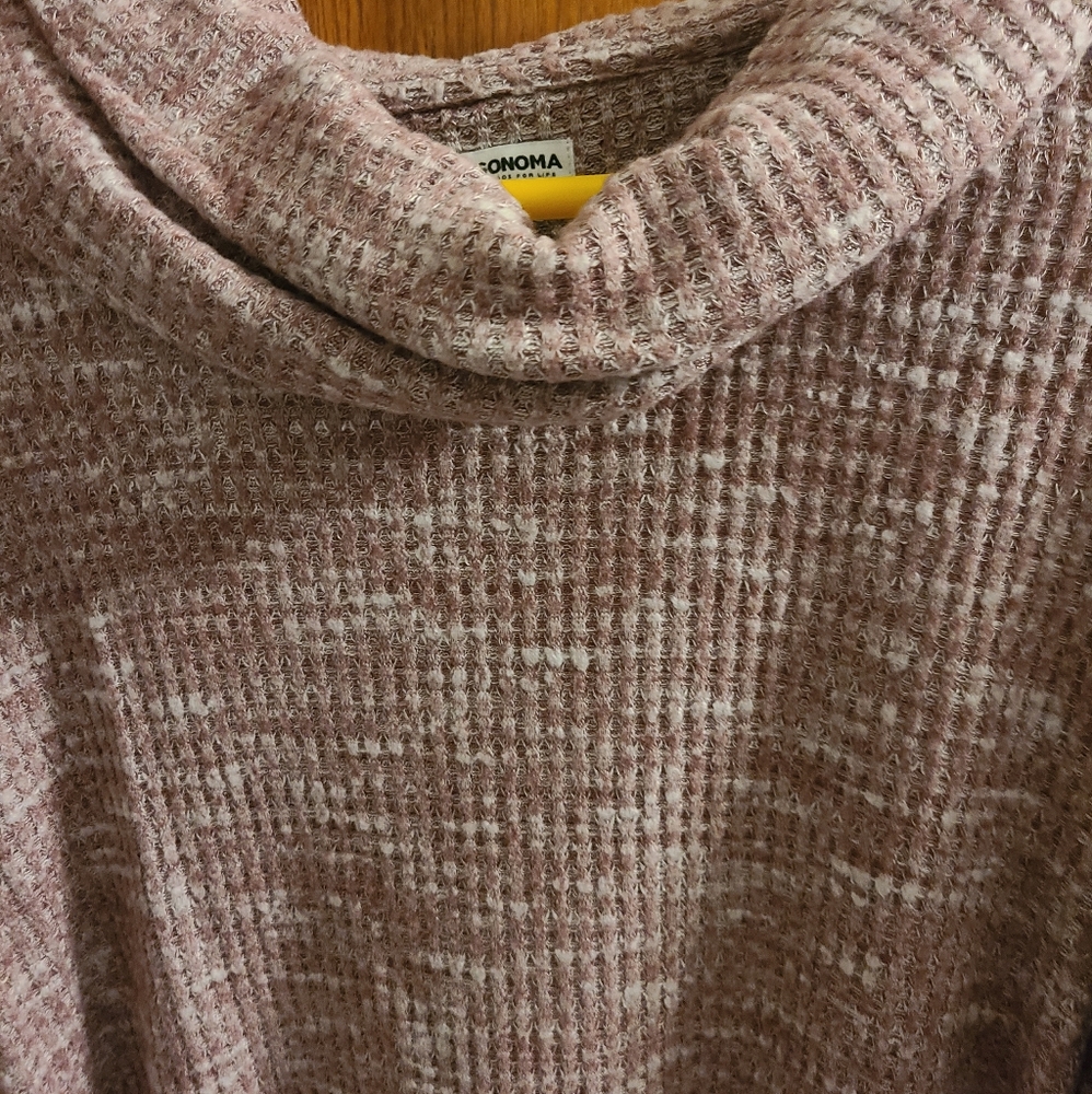 Women's long sleeve top